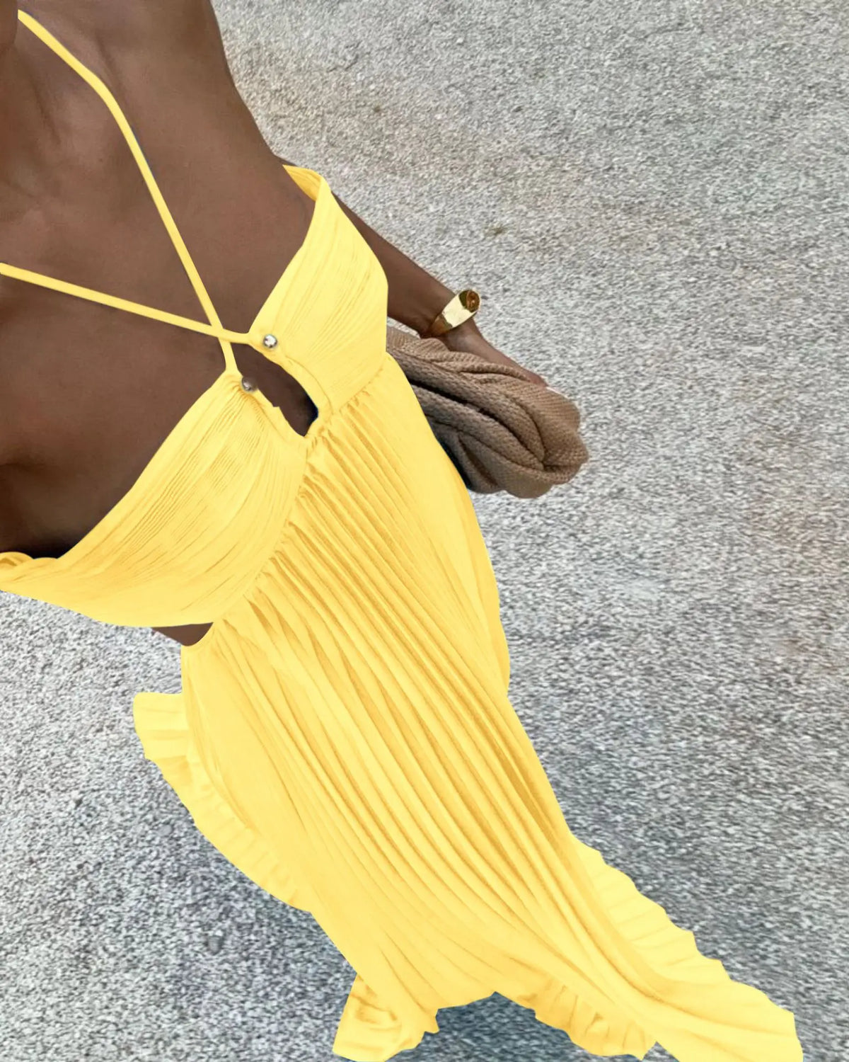 2026 New Women's Fashionable and Elegant Summer Camisole Beach Vacation Long Dress Elegant Backless Pleated Long Dress