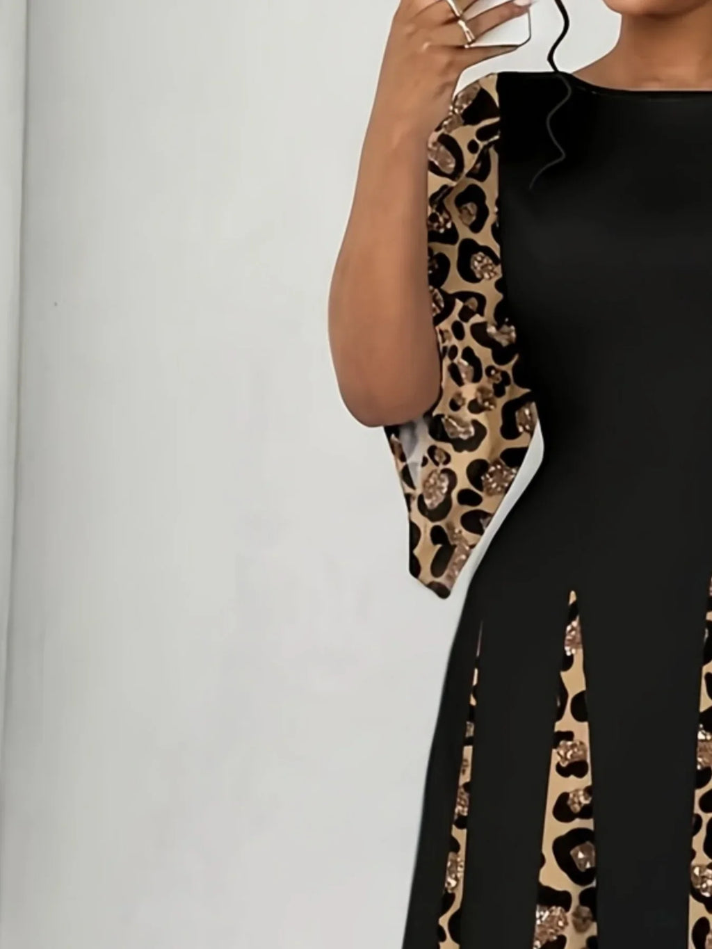 Elegant Leopard Print Maxi Dress, Plus Size Fashionable Long Sleeve Gown, Comfortable & Stylish Women's Clothing