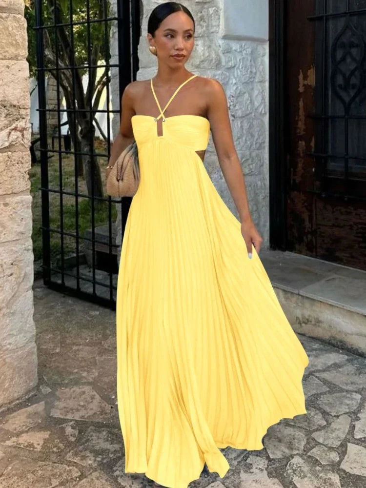 2026 New Women's Fashionable and Elegant Summer Camisole Beach Vacation Long Dress Elegant Backless Pleated Long Dress