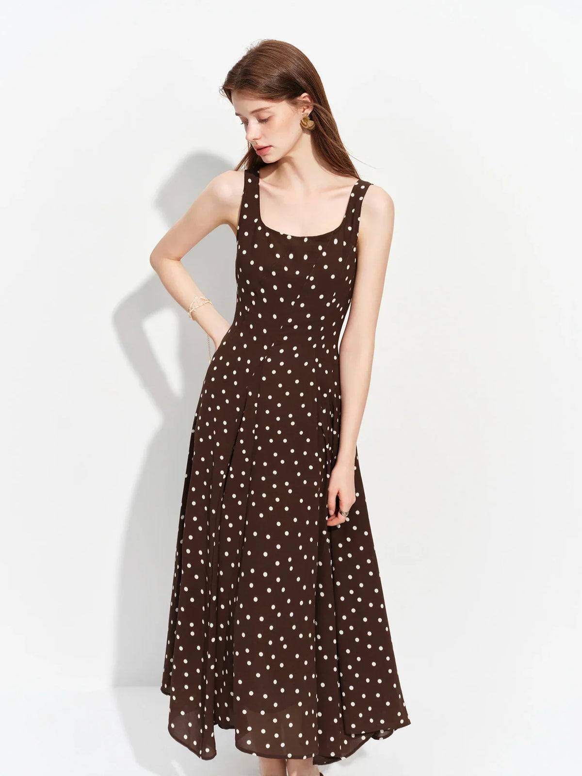 2026 Summer Women's Square Neck A-Line Midi Dress, Sleeveless Waist-Cinching Flowy Maxi for Minimalist Quiet Luxury Style
