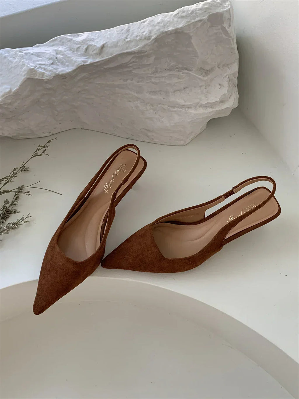Women Sandals Pointed Toe Elegant Low-heel Shoes Summer Fashion Slingback Woman Mules Shoes Pumps Dress Shoes